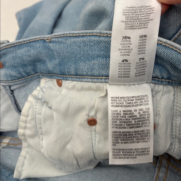 MOTHER Women's Light Blue Ankle Jeans - Picture 8 of 13